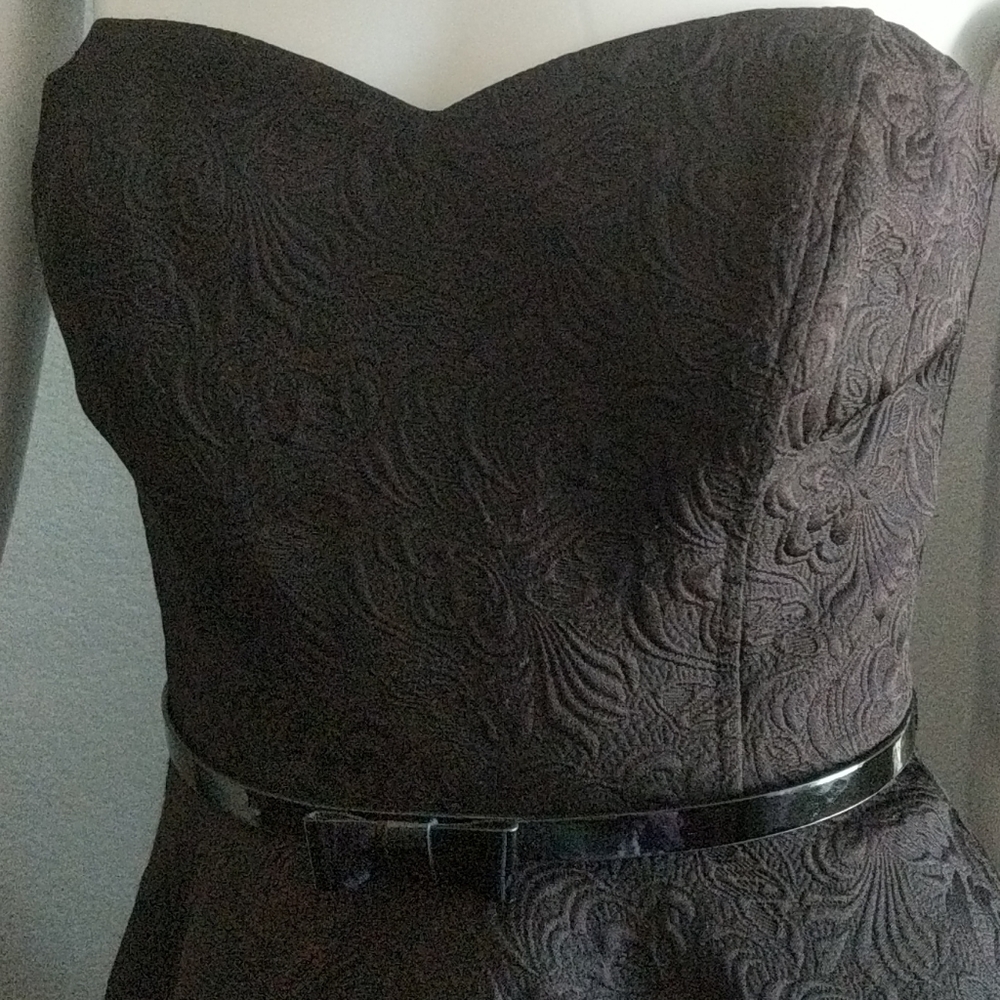 Forever 21 strapless dress - Picture 2 of 8